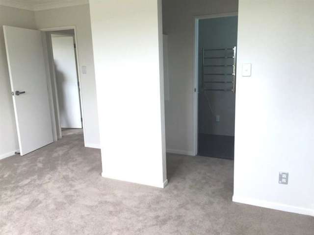 7 Laquinta Place Flat Bush_2