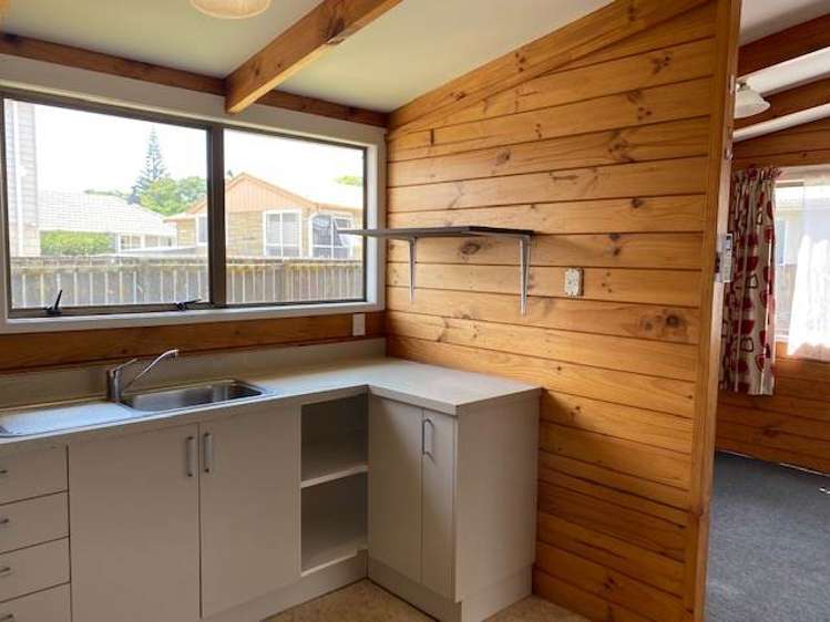 2/22 Martin Road Manurewa_3