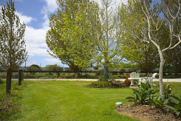 37 Te Pua School Road_1