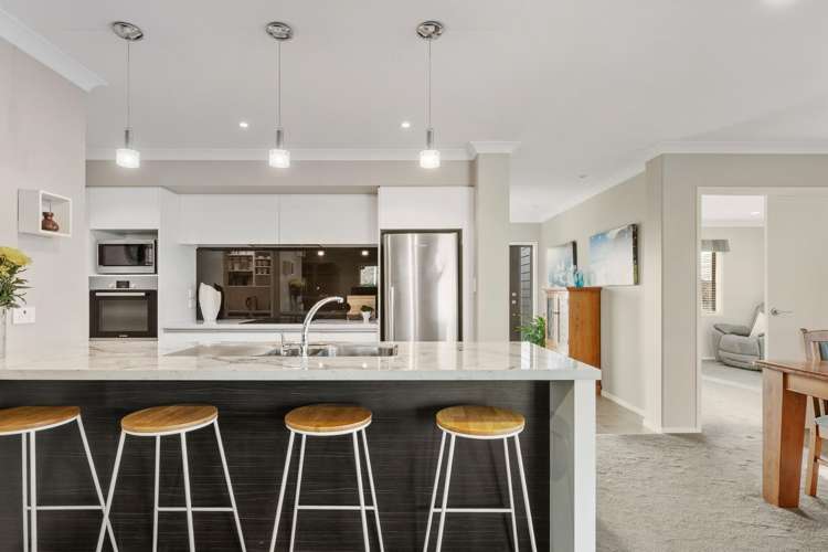 55 Benmore Crescent Pyes Pa_7