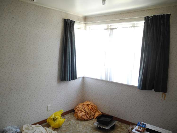 27 Macdonald Street Waimataitai_11