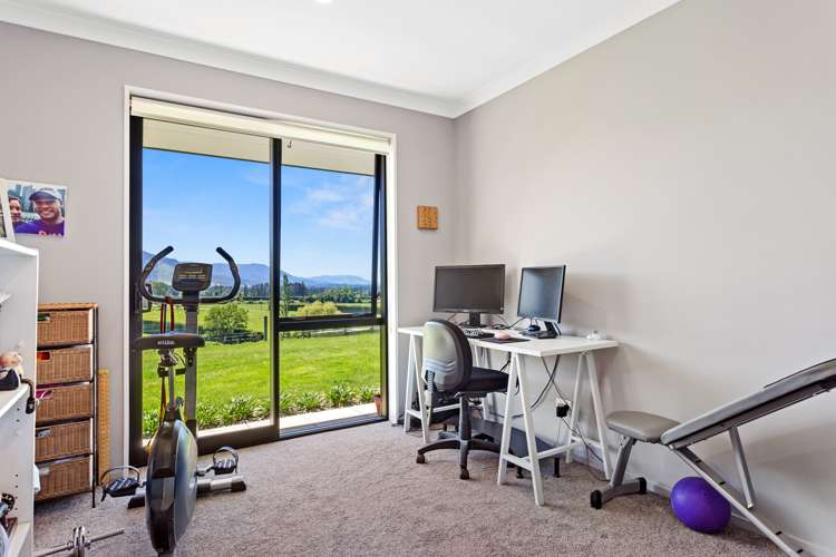 145 Ashley Gorge Road Oxford_11