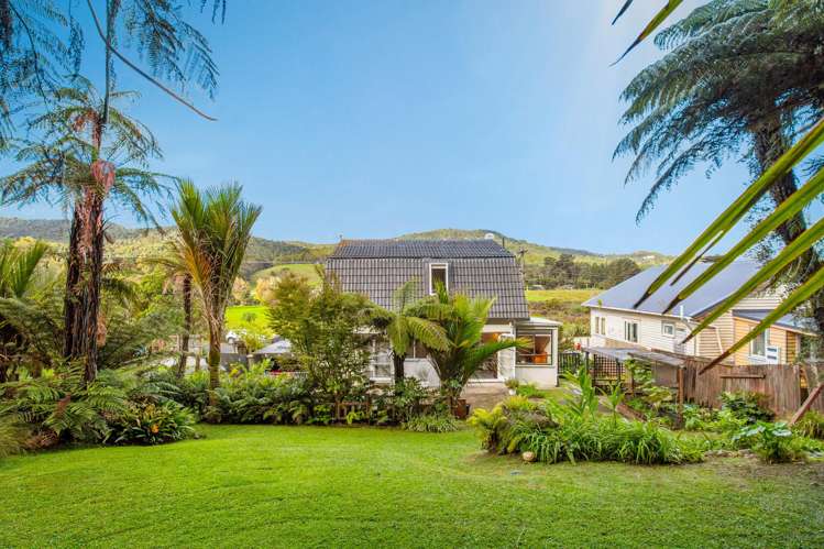 15 Huia Dam Road Huia_16