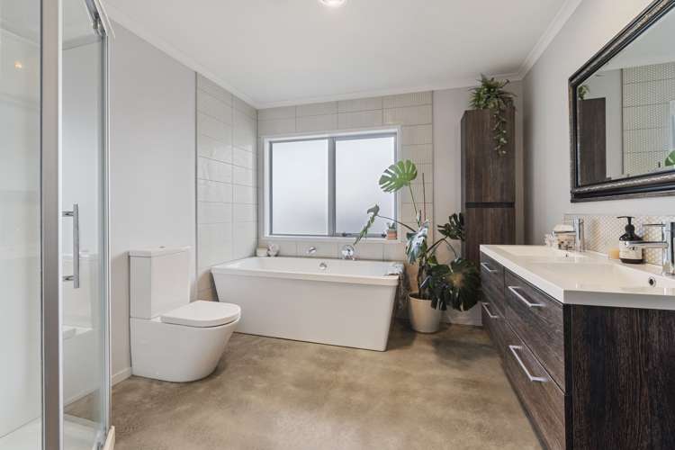 3 Munford Lane Riverhead_12