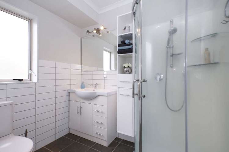 16 Gambia Grove 2743_10