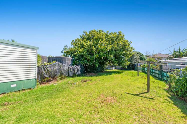4 James Mcleod Road Shelly Beach_13