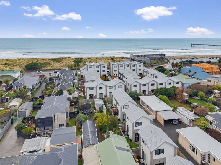 23/180 Marine Parade New Brighton_1