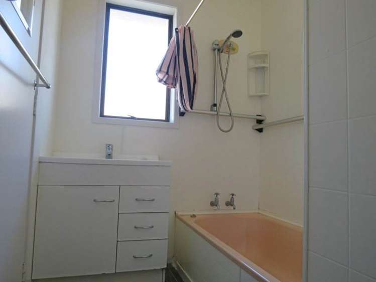 2B Churchill Street Pukekohe_7