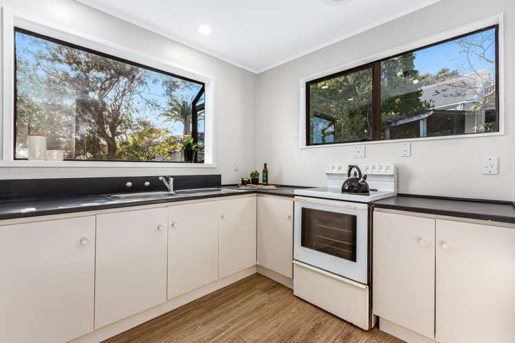 11 Cleat Street Whitby_9