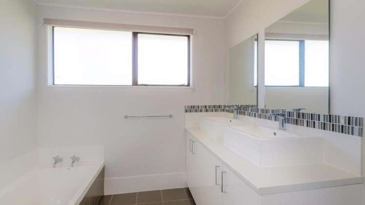 11B Mareti Street 1114_5