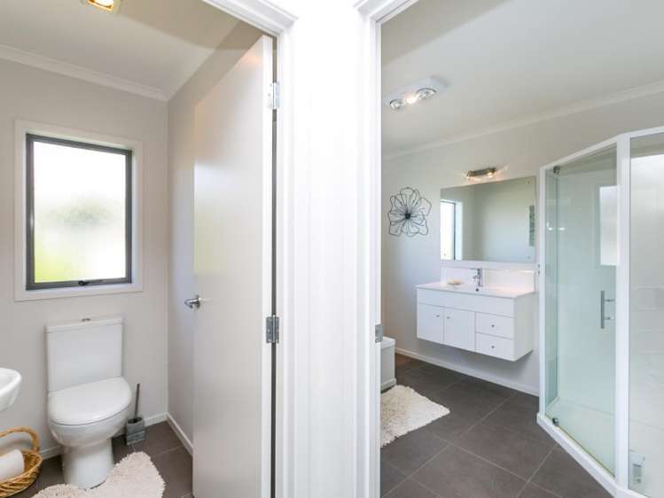 11 Dorset Avenue Westown_14