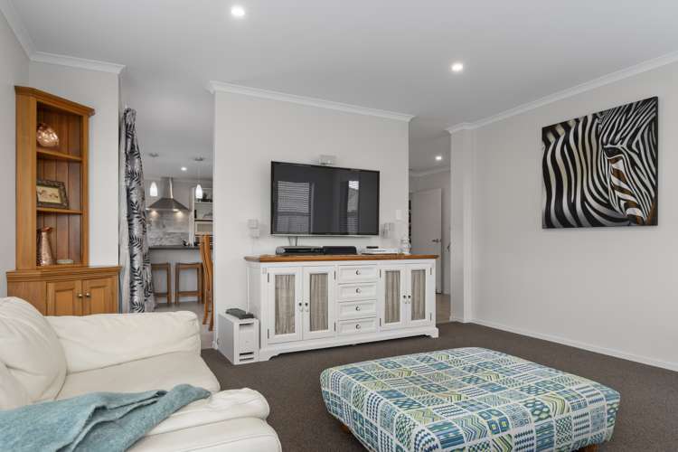 294 Lakes Boulevard Pyes Pa_8