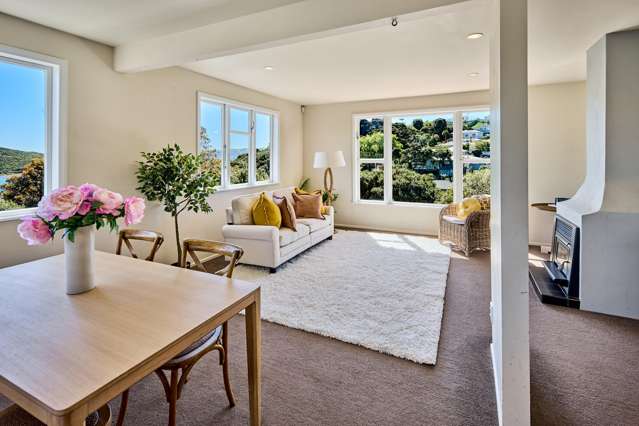 8 Kiriwai Road Paremata_2