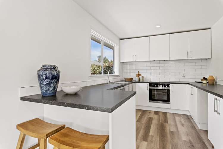 58 Jennifer Street Bryndwr_7