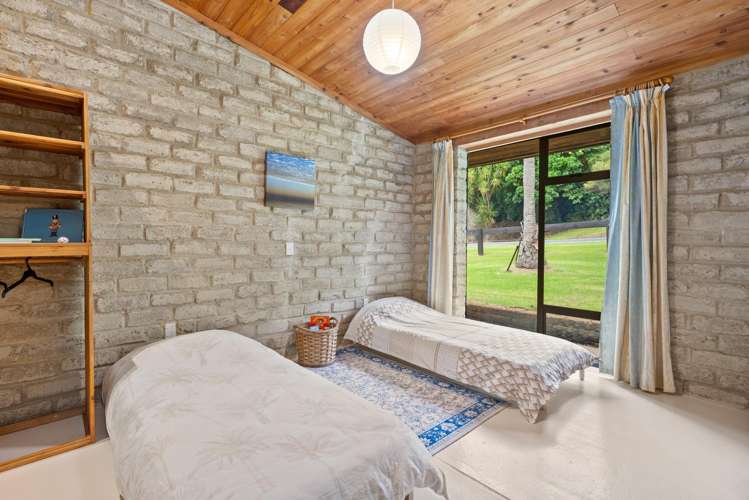 7 Valencia Place Matapouri_19