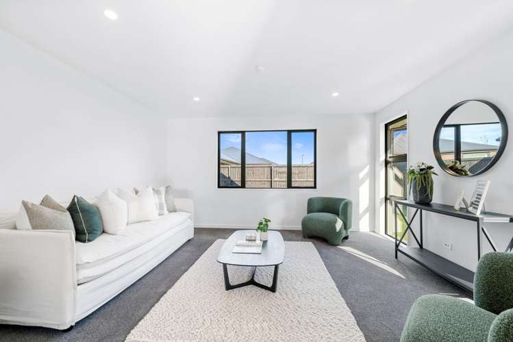 38 Wakeman Drive Lincoln_13