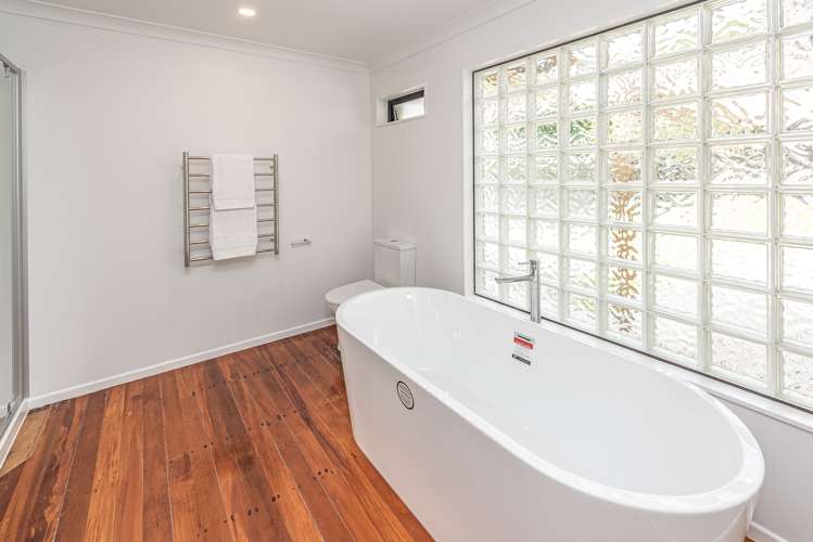 6 No 2 Line Durie Hill_9