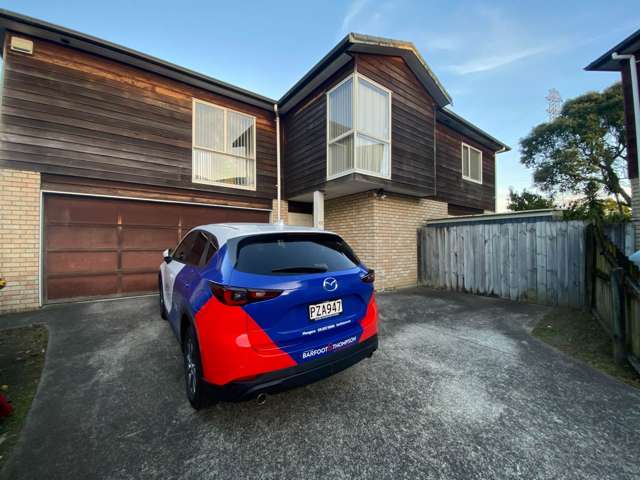 Lovable Home in Pakuranga