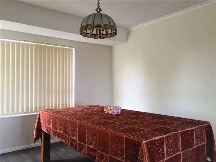 99 Eugenia Rise Totara Heights_11