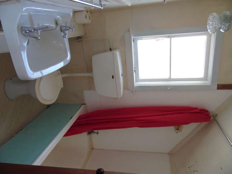 215 Hampden Street Hokitika_11