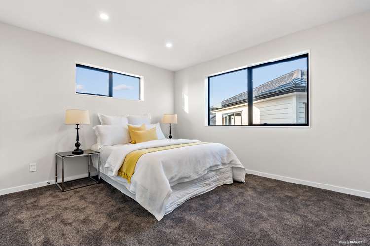 4 Cloonlyon Drive Flat Bush_12