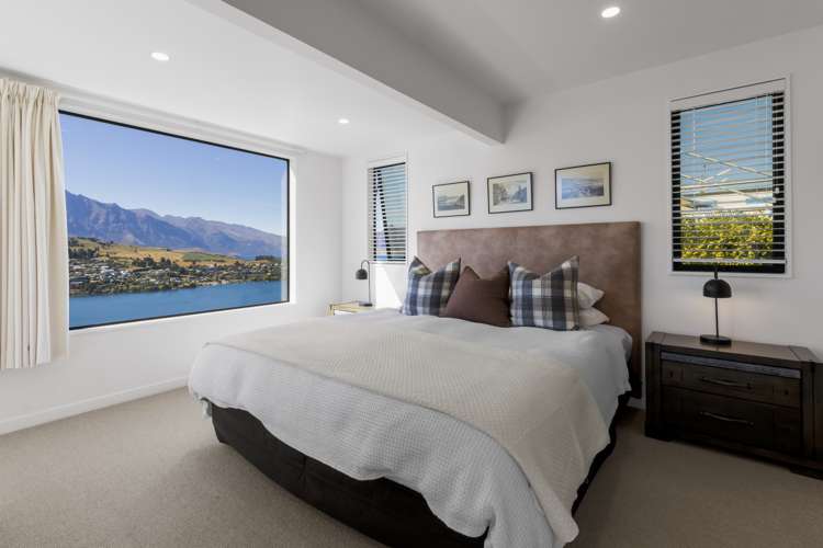 5 Sunrise Lane Queenstown_13