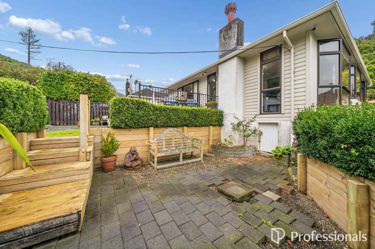 13 Sunny Grove Wainuiomata_22