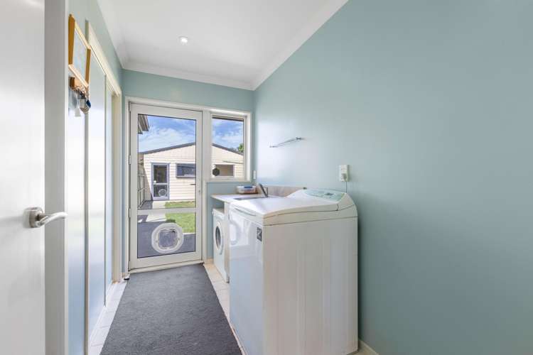 881 Two Chain Road Swannanoa_15