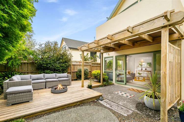 1/30 Lomond Street Takapuna_17
