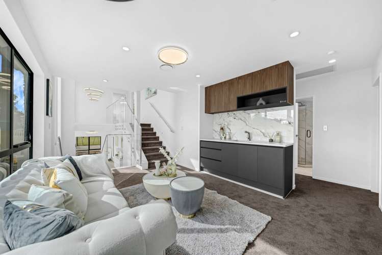 2 Hughs Way Flat Bush_14