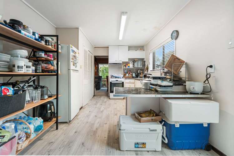 2 Yarra Place Botany Downs_13