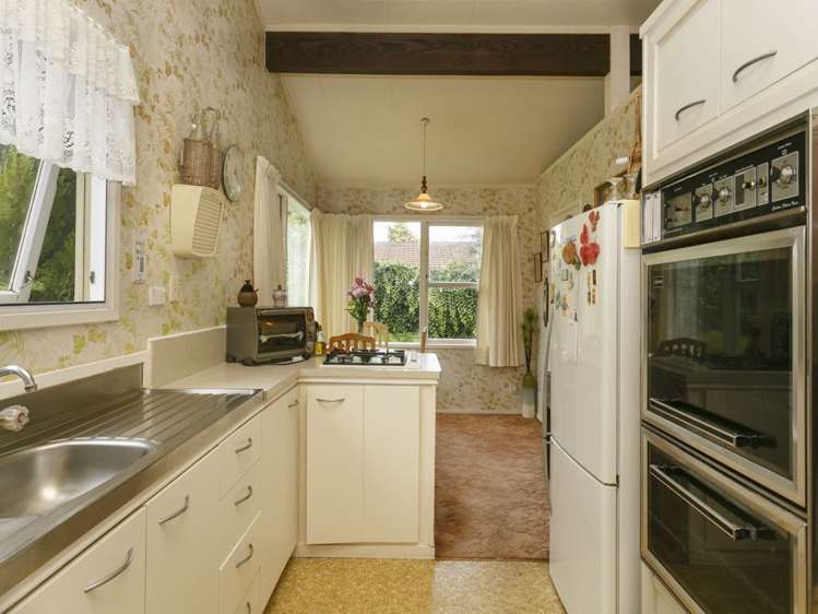 82 Hinemoa Avenue Taupo_13