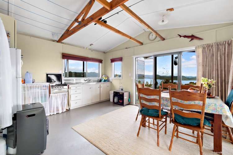 130a Wattle Bay Road Manukau Heads_9