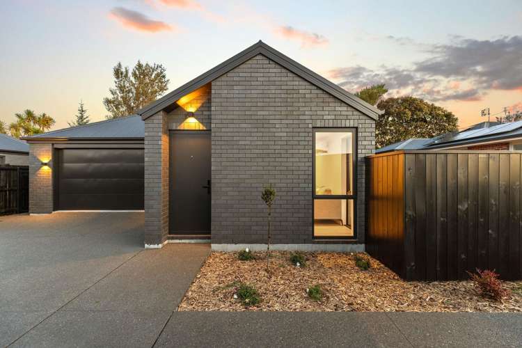 1/123 Kennedys Bush Road_0