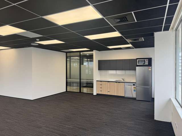 11 Garden Place Hamilton Central_2