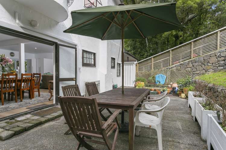 279 Huia Road Titirangi_18