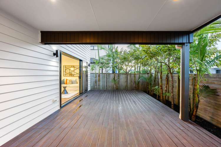 2 Irving Place Hobsonville_24