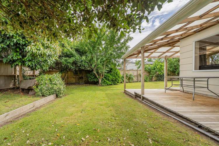 8 Joan Gaskell Drive Whitianga_6