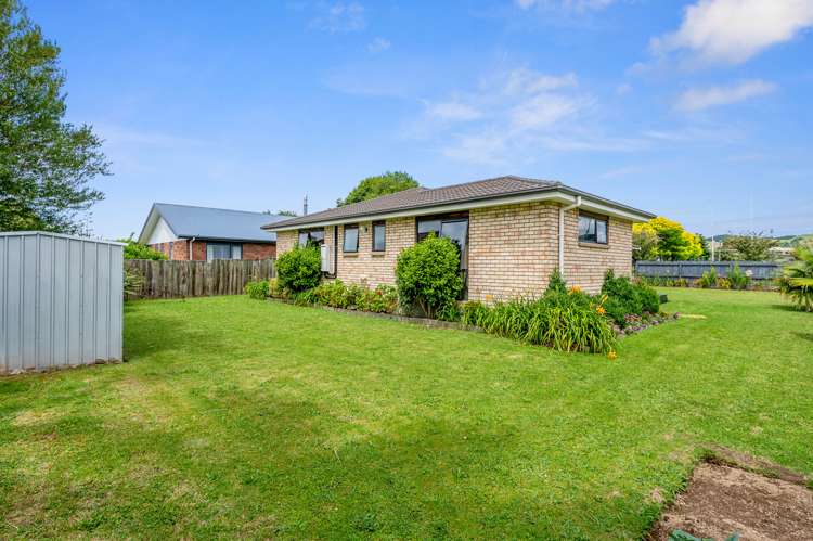268 Vaughan Road Owhata_15