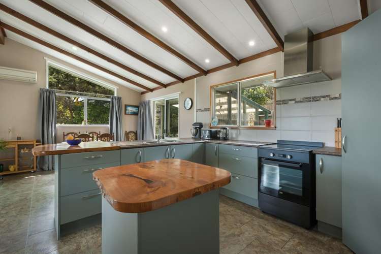 101 Oakley Crescent Thames_14