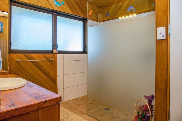 617 Owhiwa Road Parua Bay_10