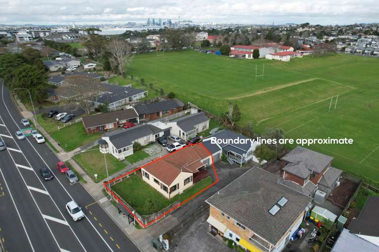 1/29 Akoranga Drive Northcote_14