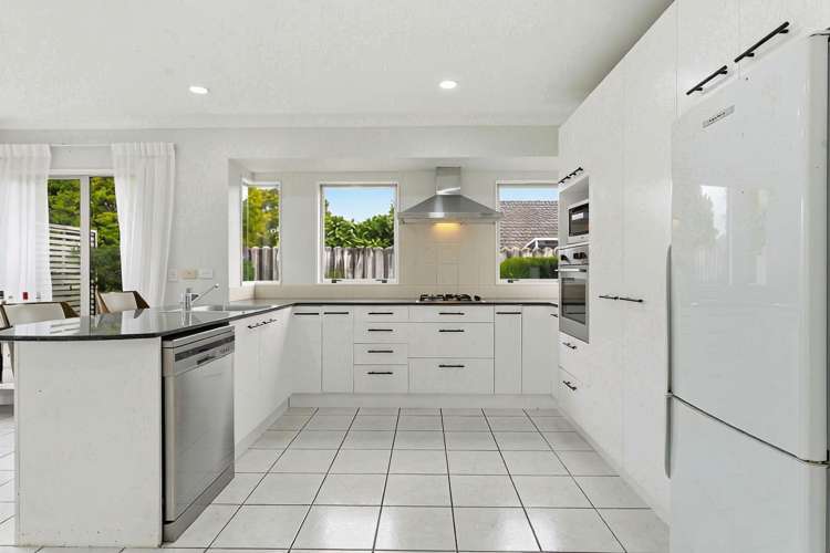 20 Moss Crescent Takanini_8