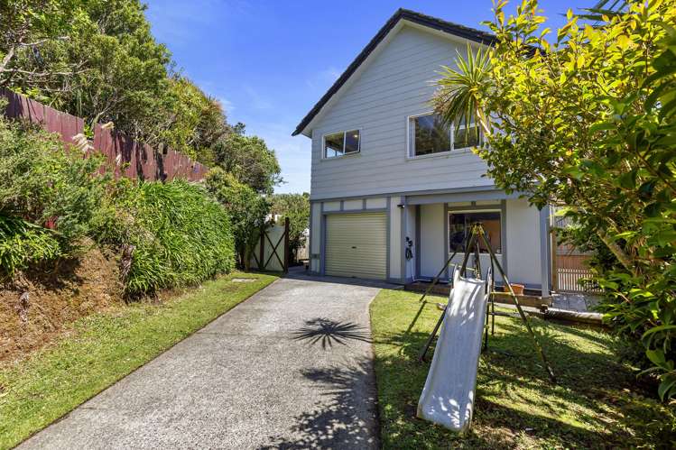 52 Colchester Crescent Newlands_19