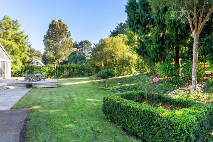 7 Pickwick Road Otamatea_21