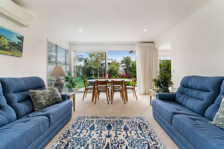 16 Kukuwai Avenue Red Beach_11