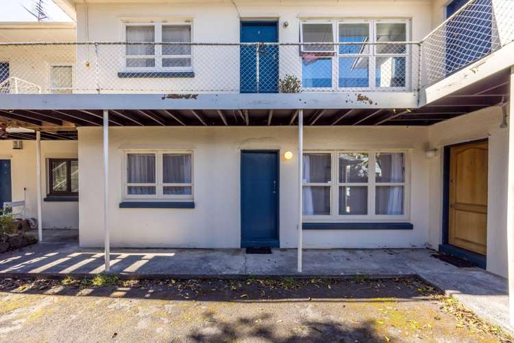 4/22 Fairview Road Mount Eden_1