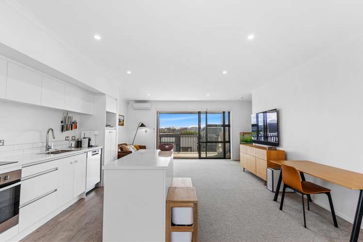 16 Raranga Lane Hobsonville_18