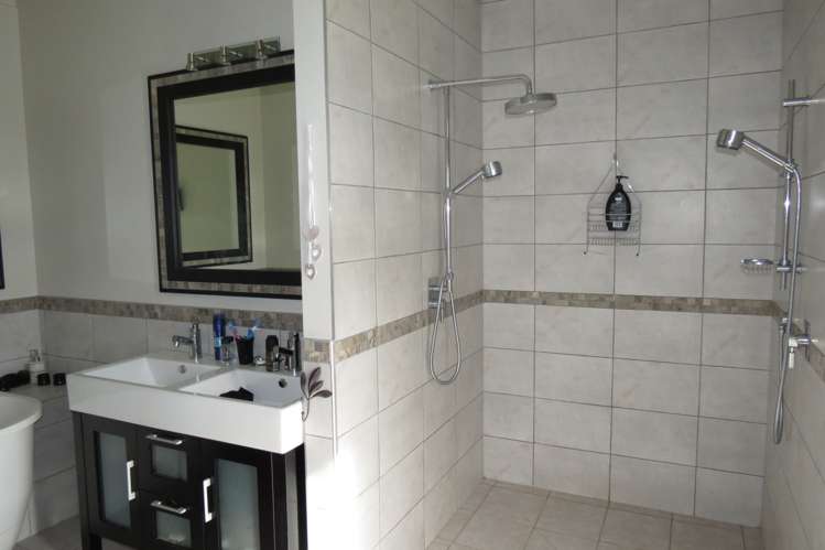 325 Riverbank Road Wanaka_25