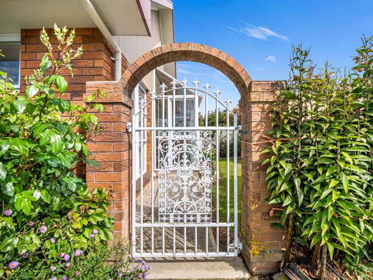 7 Essex Street Weston_30